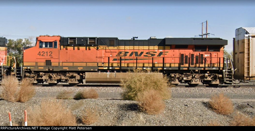 BNSF 4212